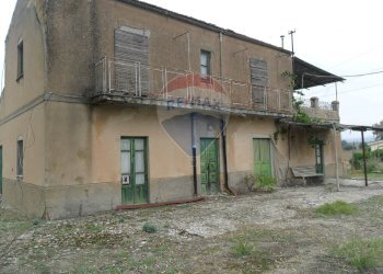 Casa all\'aperto - Rustico Contrada Xirbi
 
snc, Caltanissetta - foto 4