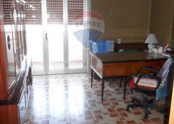 Sala da pranzo - Appartamento Via Tenente Lilly Bennardo
 
29, Caltanissetta - foto 9