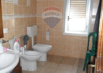 Bagno - Appartamento Via Tenente Lilly Bennardo
 
29, Caltanissetta - foto 21