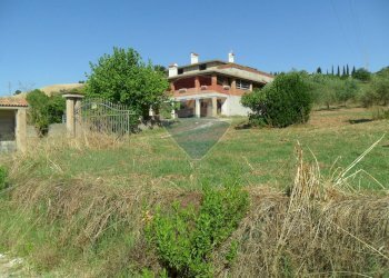 Casa all\'aperto - Villa Contrada Milicia
 
snc, Santa Caterina Villarmosa - foto 19