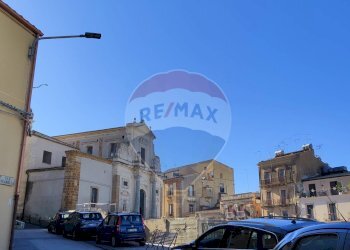 Edificio all\'aperto - Casa indipendente VIA OCARELLA
 
32, Caltagirone - foto 6