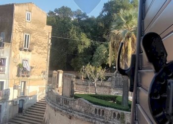 Edificio all\'aperto - Casa indipendente VIA PENTOLAI
 
106, Caltagirone - foto 18