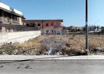 Edificio all\'aperto - Terreno edificabile Via Arte del Tessuto, Manfredonia - foto 4