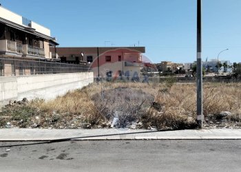 Edificio all\'aperto - Terreno edificabile Via Arte del Tessuto, Manfredonia - foto 6