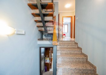 Scale - Terraced Villa Via Anna Frank
 
24, Luzzara - photo 16