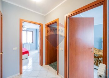 Hall / corridoio - Terraced Villa Via Anna Frank
 
24, Luzzara - photo 17