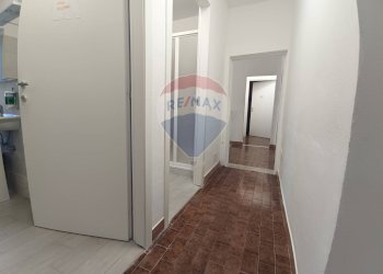 Hall / corridoio - Apartment Strada Carpezzo, Dego - photo 120