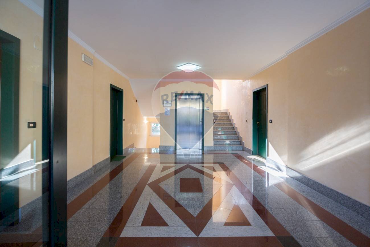 Ricezione / Lobby - Semi-detached Villa Via Solferino
20/2, Pescara - photo 2