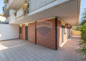 Terrazza - Villa Bifamiliare Via Solferino
 
20/2, Pescara - foto 13