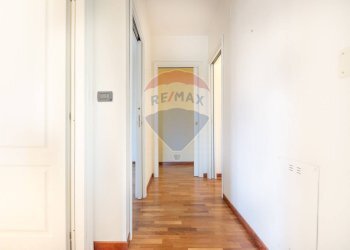 Hall / corridoio - Villa Bifamiliare Via Solferino
 
20/2, Pescara - foto 16