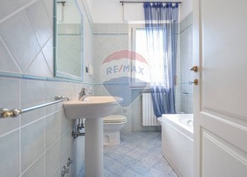 Bagno - Villa Bifamiliare Via Solferino
 
20/2, Pescara - foto 17