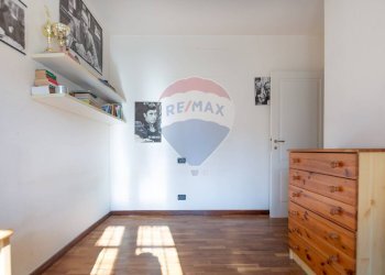 Stanza vuota - Villa Bifamiliare Via Solferino
 
20/2, Pescara - foto 19