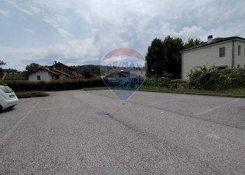 Edificio all\'aperto - Negozio Feltre - foto 5