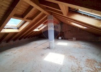 Stanza vuota - Negozio Feltre - foto 9