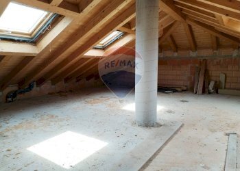 Stanza vuota - Negozio Feltre - foto 16