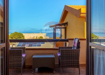 Balcone - Trilocale Via Molise
 
34, Castelsardo - foto 3