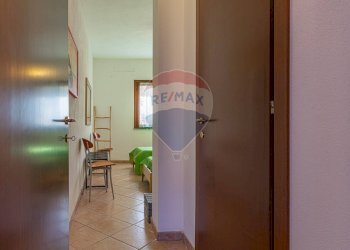 Hall / corridoio - Trilocale Via Molise
 
34, Castelsardo - foto 29