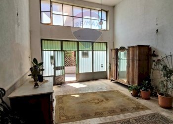 Hall / corridoio - Casa semi indipendente madonna delle grazie
 
92, Avella - foto 3