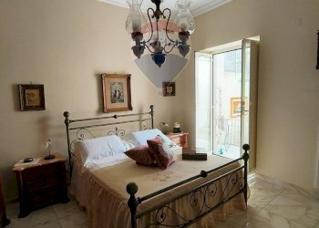 Camera / camera da letto - Casa semi indipendente madonna delle grazie
 
92, Avella - foto 17