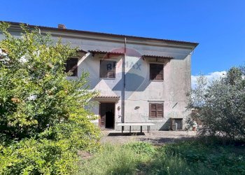 Casa all\'aperto - Casa semi indipendente Via Ponticelli
 
4D, Avellino - foto 3