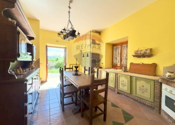 Sala da pranzo - Casa semi indipendente Via Ponticelli
 
4D, Avellino - foto 10