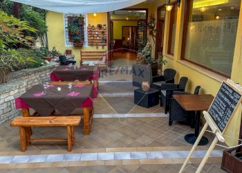 Ricezione / Lobby - Locale Commerciale Via Largo Dei Campi snc, Itri - foto 7