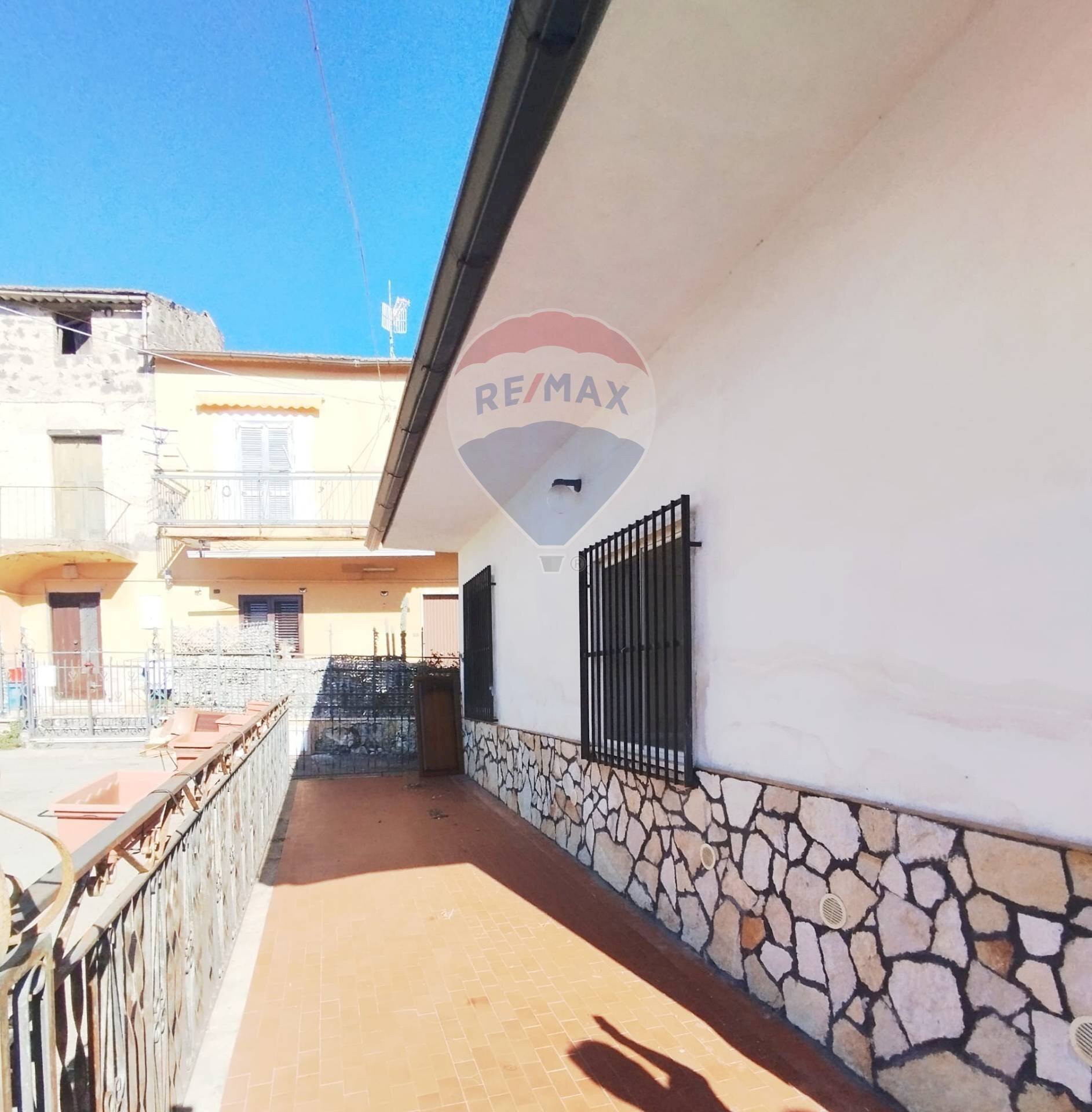 Terrazza - Casa indipendente Santi Cosma e Damiano - foto 3