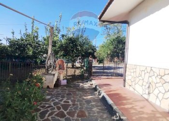 Terrazza - Casa indipendente Santi Cosma e Damiano - foto 4