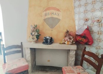 Dettagli - Casa indipendente Santi Cosma e Damiano - foto 12