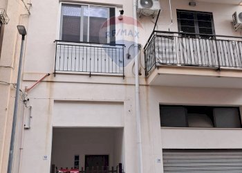 Edificio all\'aperto - Appartamento VIA ENRICO BERLINGUER
 
18, Casteldaccia - foto 4