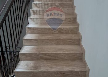 Scale - Appartamento VIA ENRICO BERLINGUER
 
18, Casteldaccia - foto 13