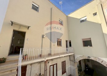Edificio all\'aperto - Appartamento Marsala - foto 1