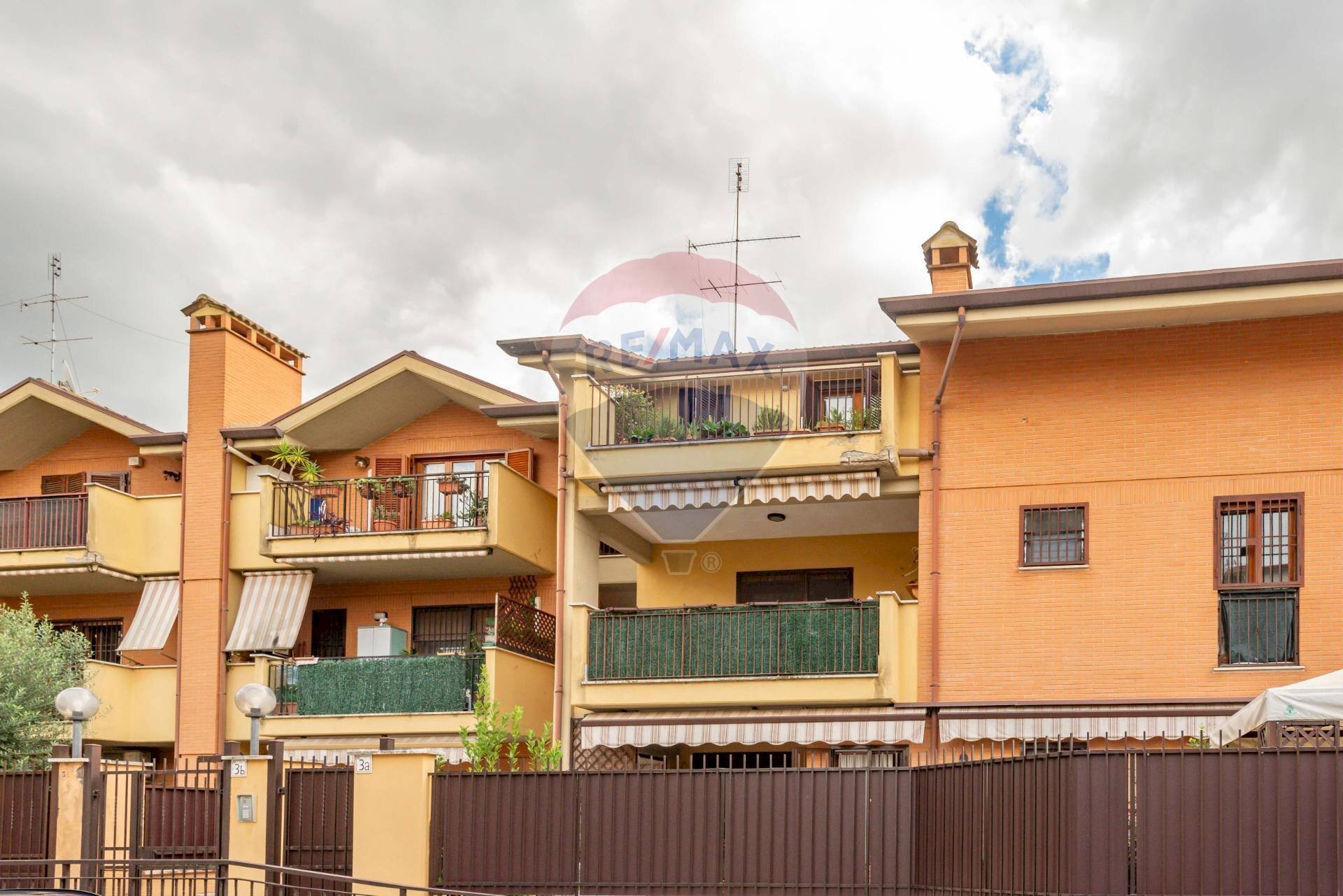 Edificio all\'aperto - Bilocale Via Luigi Pirandello
 
3B, Fonte Nuova - foto 1