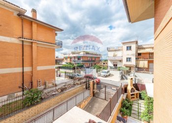 Edificio all\'aperto - Bilocale Via Luigi Pirandello
 
3B, Fonte Nuova - foto 10