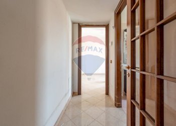 Hall / corridoio - Bilocale Via Luigi Pirandello
 
3B, Fonte Nuova - foto 11