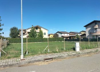 Foto 1 - Terreno edificabile via saragat, Soragna - foto 1