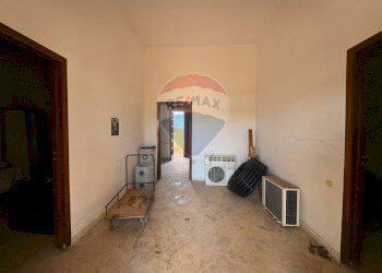 Hall / corridoio - Villa Contrada Louzzo
 
snc, San Pietro Vernotico - foto 14