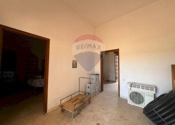 Soggiorno - Villa Contrada Louzzo
 
snc, San Pietro Vernotico - foto 19