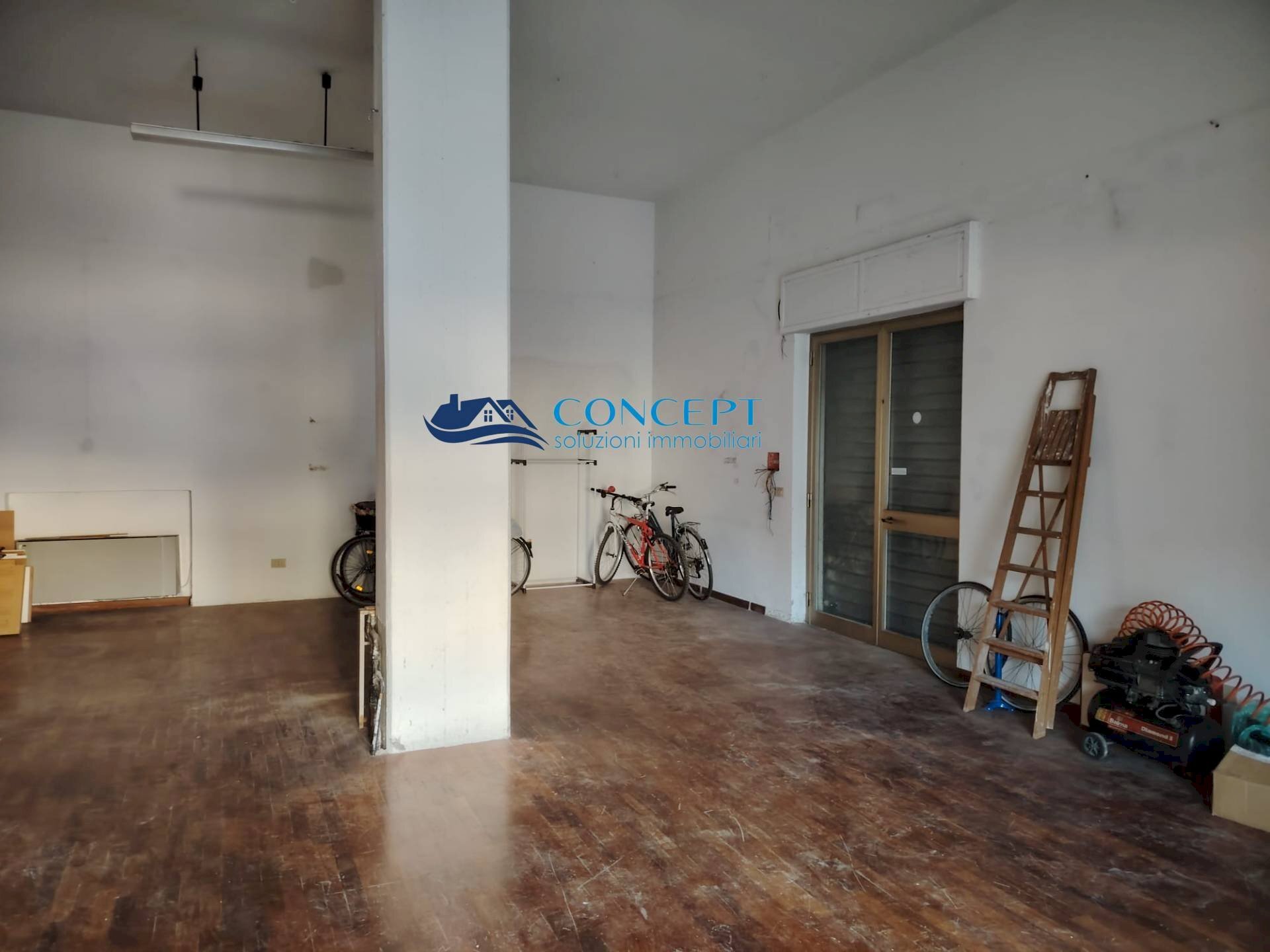 Foto 3 - Commercial Premises via Iacobello da Fiore
 
snc, Martinsicuro - photo 3