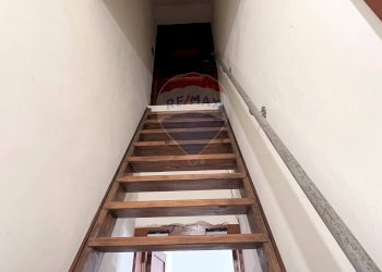 Scale - Independent house PIAZZETTA BELVEDERE
 
1, Trapani - photo 38