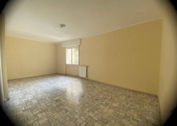 Foto 3 - Bilocale passeggiata Oberdan
 
13, Ventimiglia - foto 3