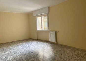 Foto 5 - Bilocale passeggiata Oberdan
 
13, Ventimiglia - foto 5