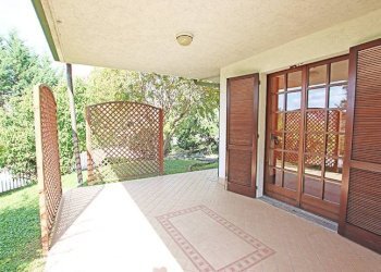 Portico - Villa via ippolito nievo, Mozzo - foto 4