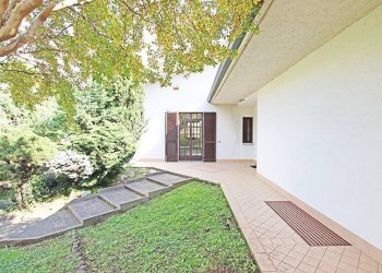 Ingresso - Villa via ippolito nievo, Mozzo - foto 5