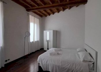 Camera da letto - Trilocale largo Carrobbio, Milano - foto 8