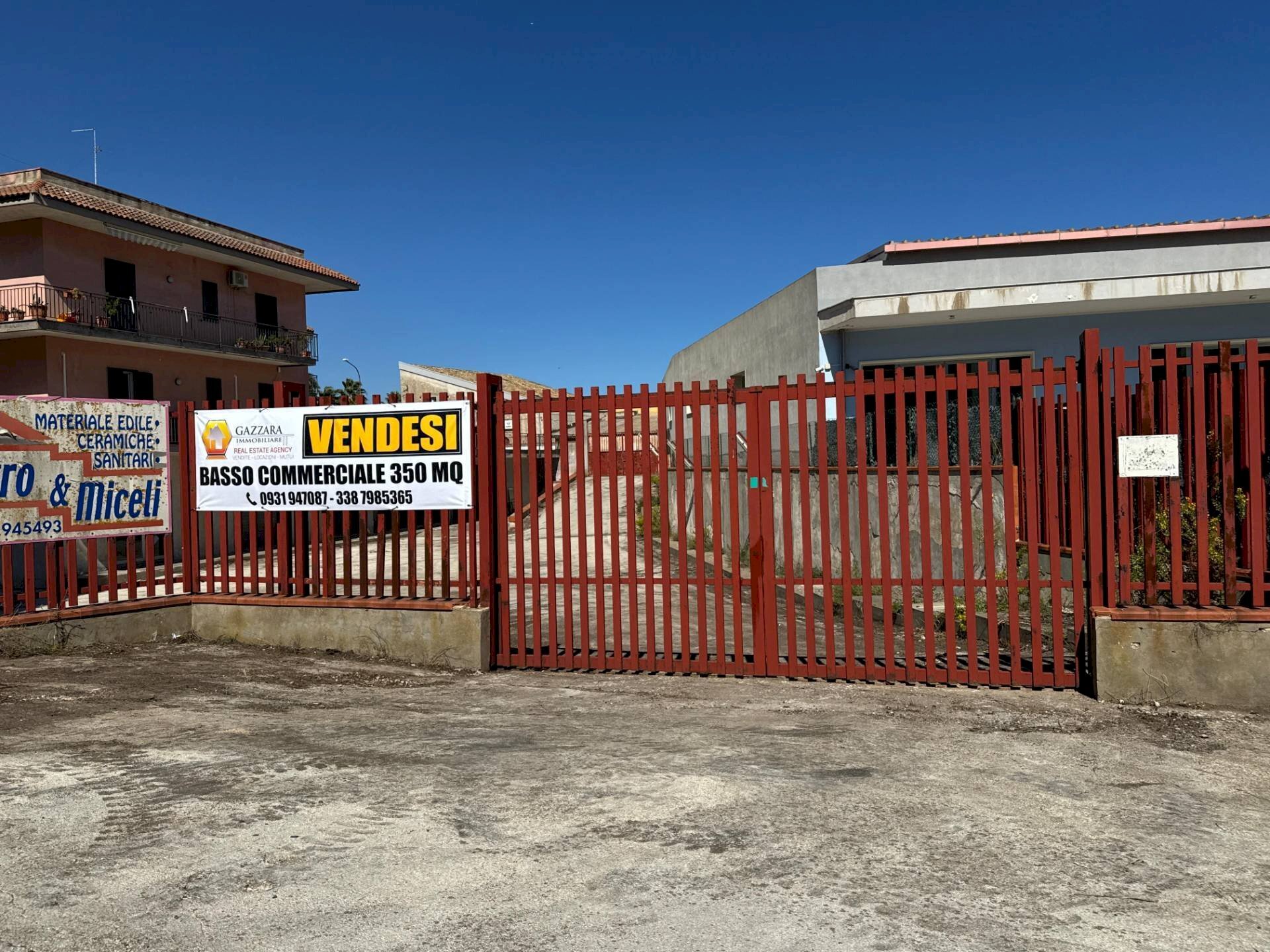 Foto 3 - Attività Commerciale via Largo Carpinteri
 
6, Canicattini Bagni - foto 3