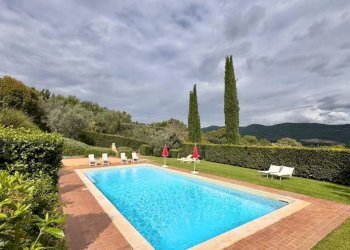 Negozio Gualdo Cattaneo - foto 16