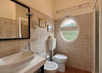 Negozio Gualdo Cattaneo - foto 23