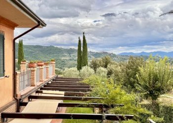 Negozio Gualdo Cattaneo - foto 6