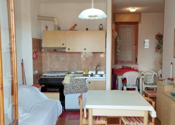 Two-room apartment Fermo - photo 2